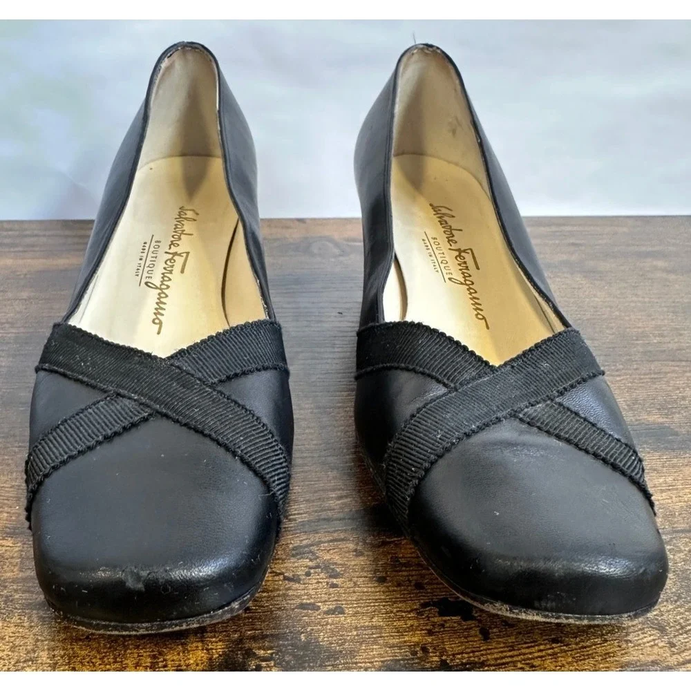 Salvatore Ferragamo Boutique Black Leather Square Toe Block Heel Pumps 6 B Italy - Picture 2 of 16